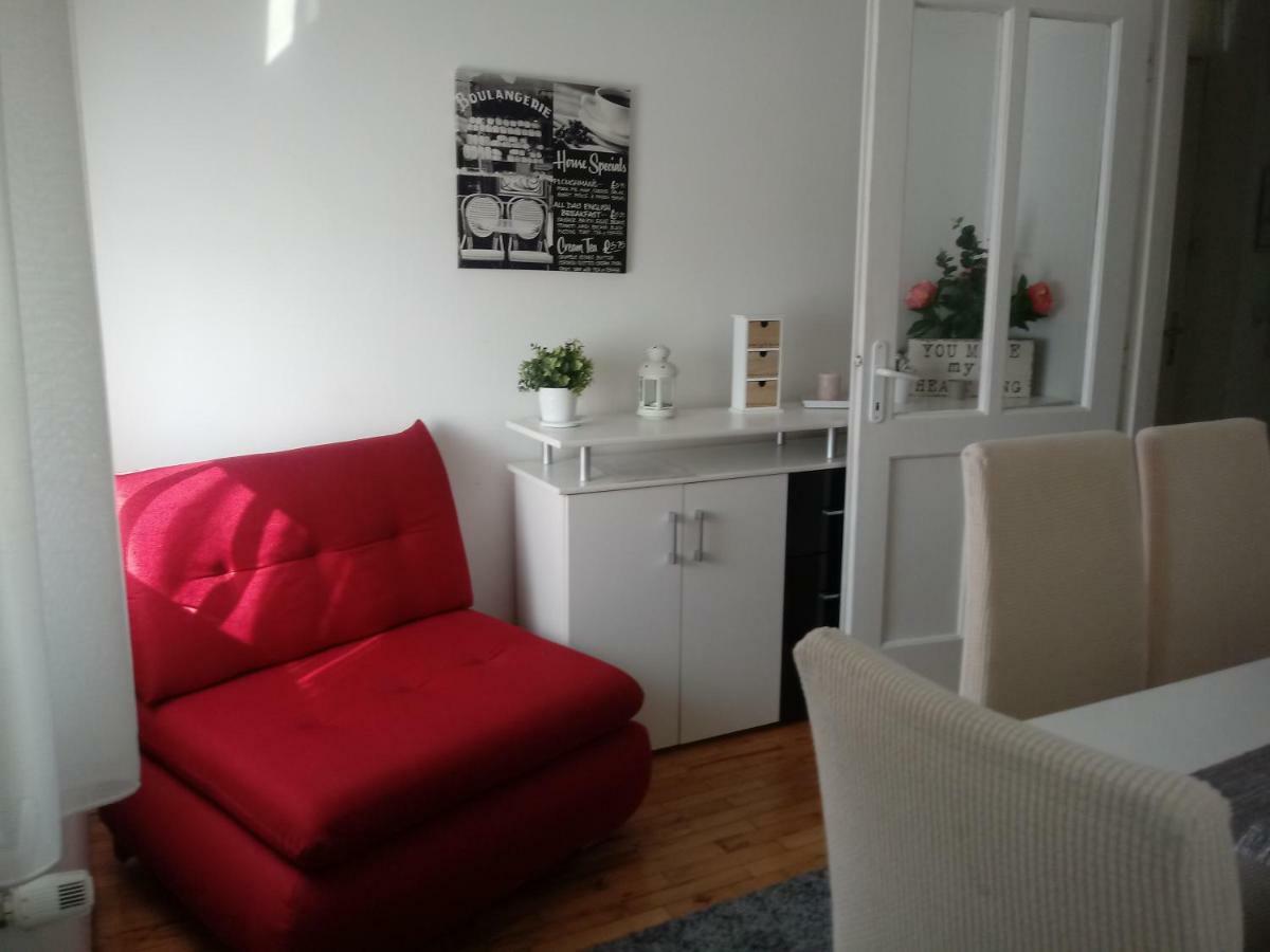 "Apartment Lavanda Idila" Speed Wifi Zagreb Exterior photo